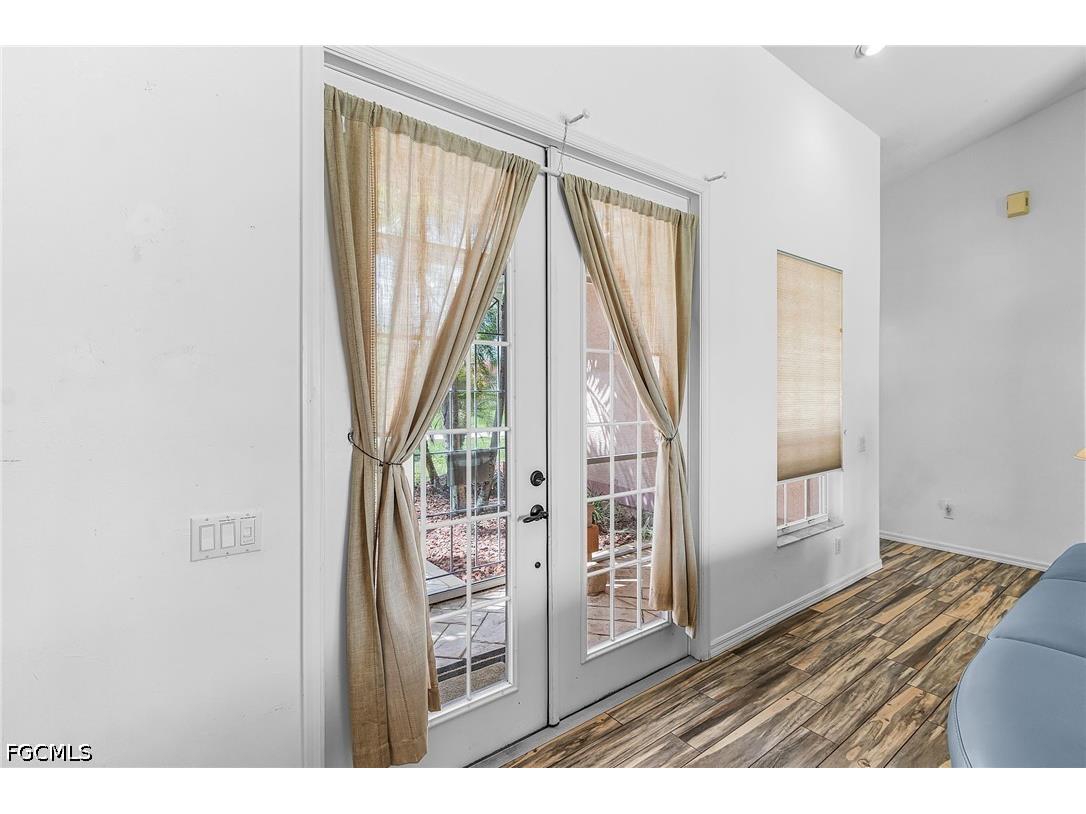 2601 SW 25th Terrace Cape Coral FL 33914 2026016856 image5