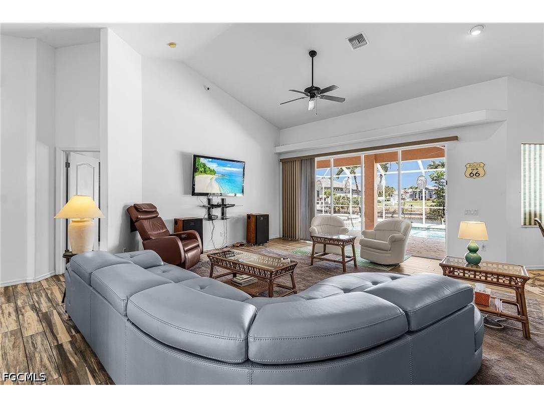 2601 SW 25th Terrace Cape Coral FL 33914 2026016856 image6