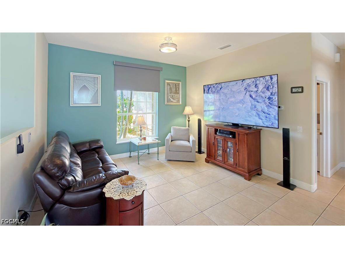 2601 SW 37th Street Cape Coral FL 33914 2026030609 image13