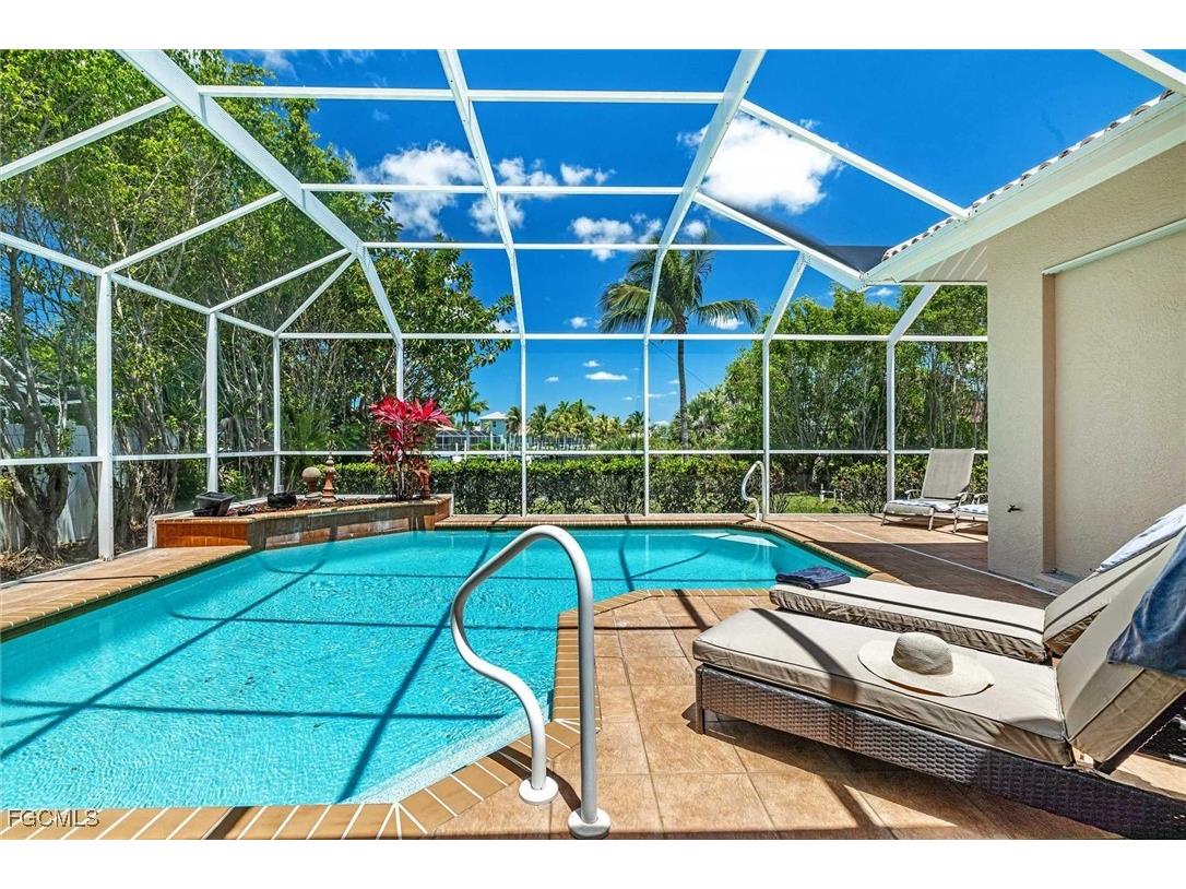 2601 SW 39th Terrace Cape Coral FL 33914 2025010114 image20