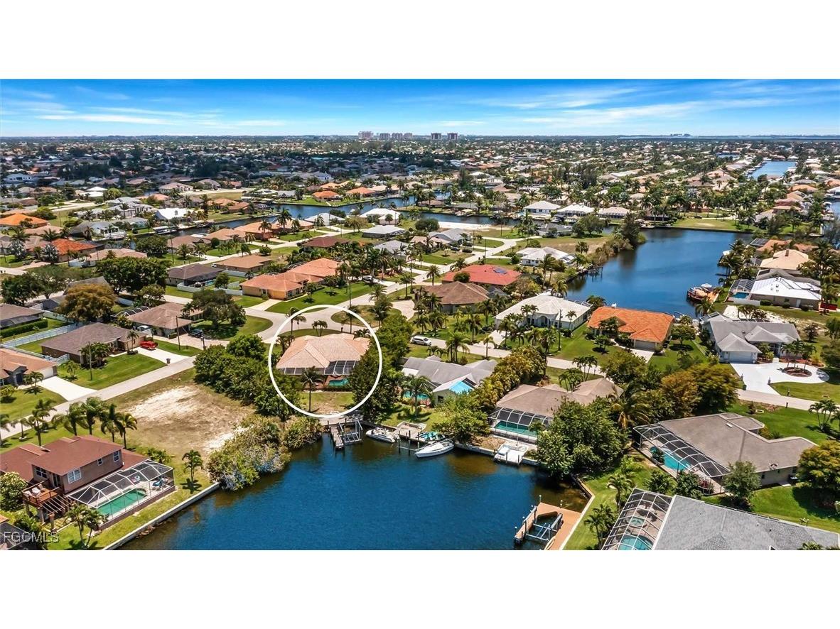 2601 SW 39th Terrace Cape Coral FL 33914 2025010114 image3