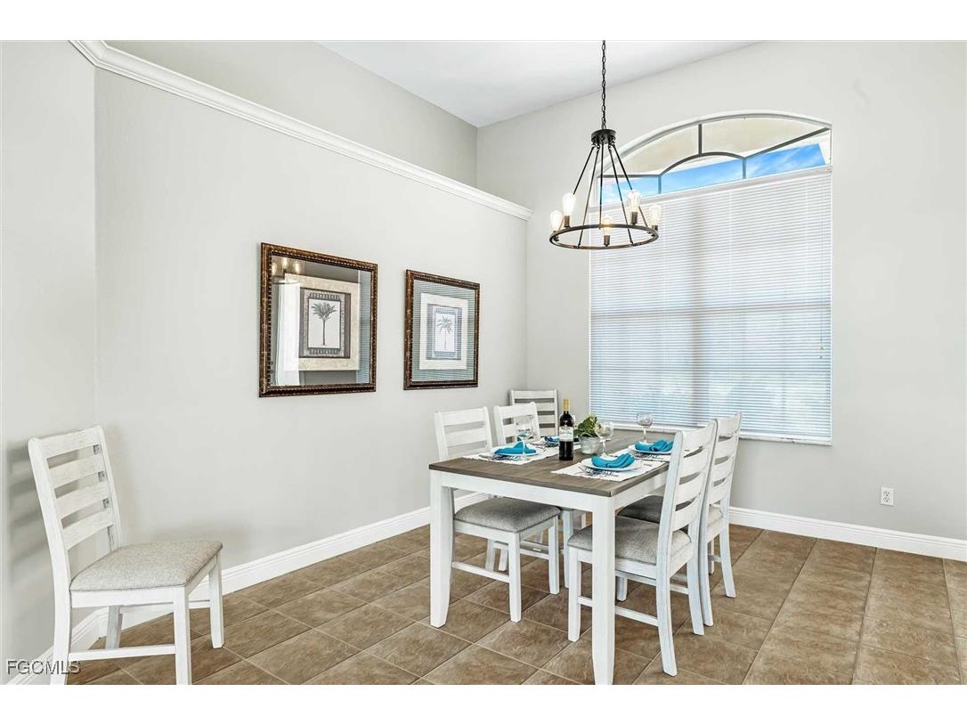 2601 SW 39th Terrace Cape Coral FL 33914 2025010114 image7