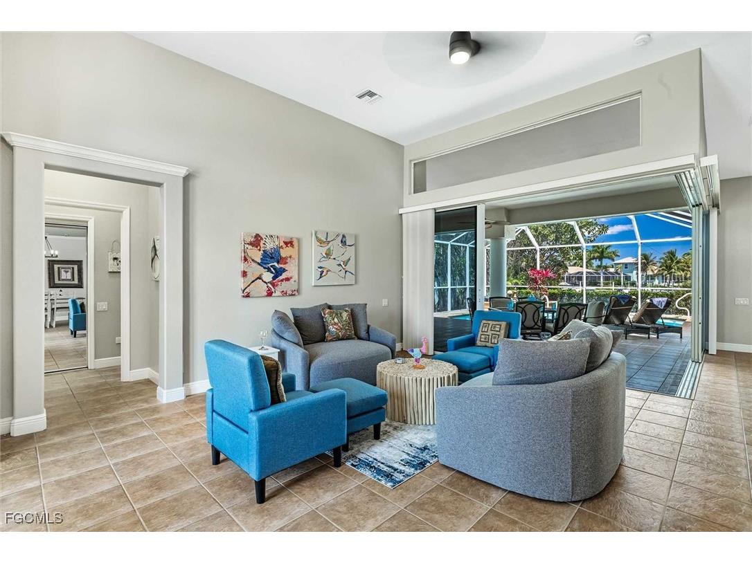 2601 SW 39th Terrace Cape Coral FL 33914 2025010114 image8