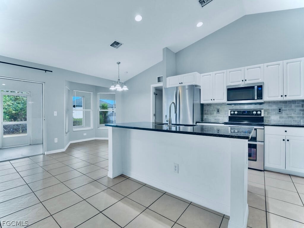 2602 15th Street SW Lehigh Acres FL 33976 2026010030 image19