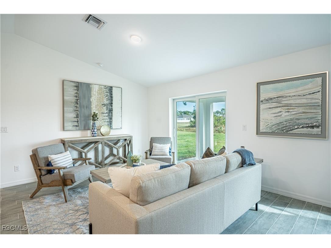 2602 17th Street W Lehigh Acres FL 33971 2025009302 image3