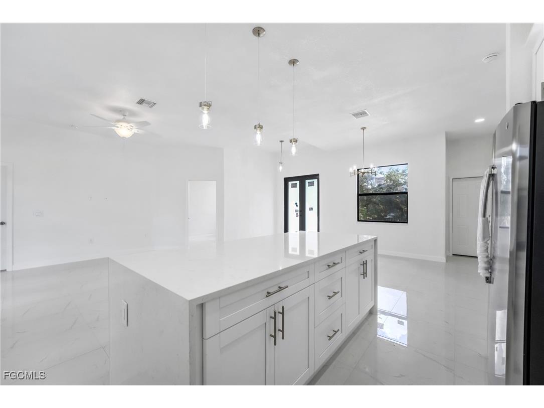 2602 73rd Street W Lehigh Acres FL 33971 2026004673 image10