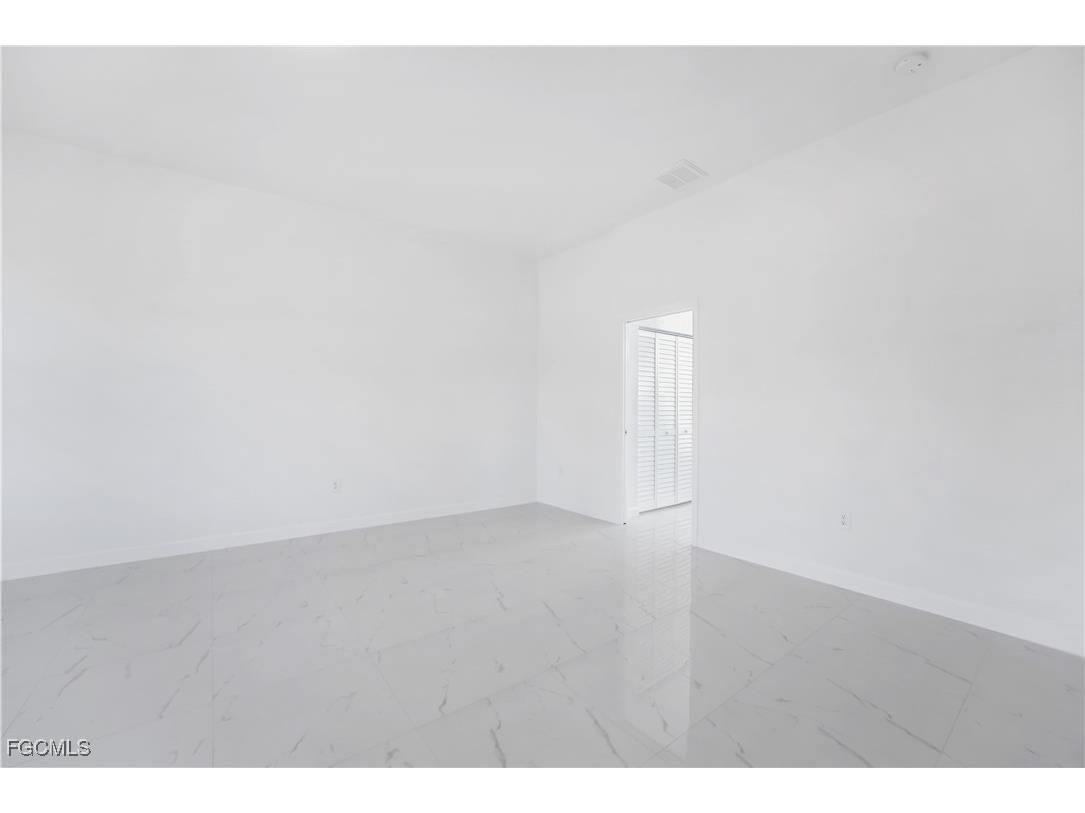 2602 73rd Street W Lehigh Acres FL 33971 2026004673 image18