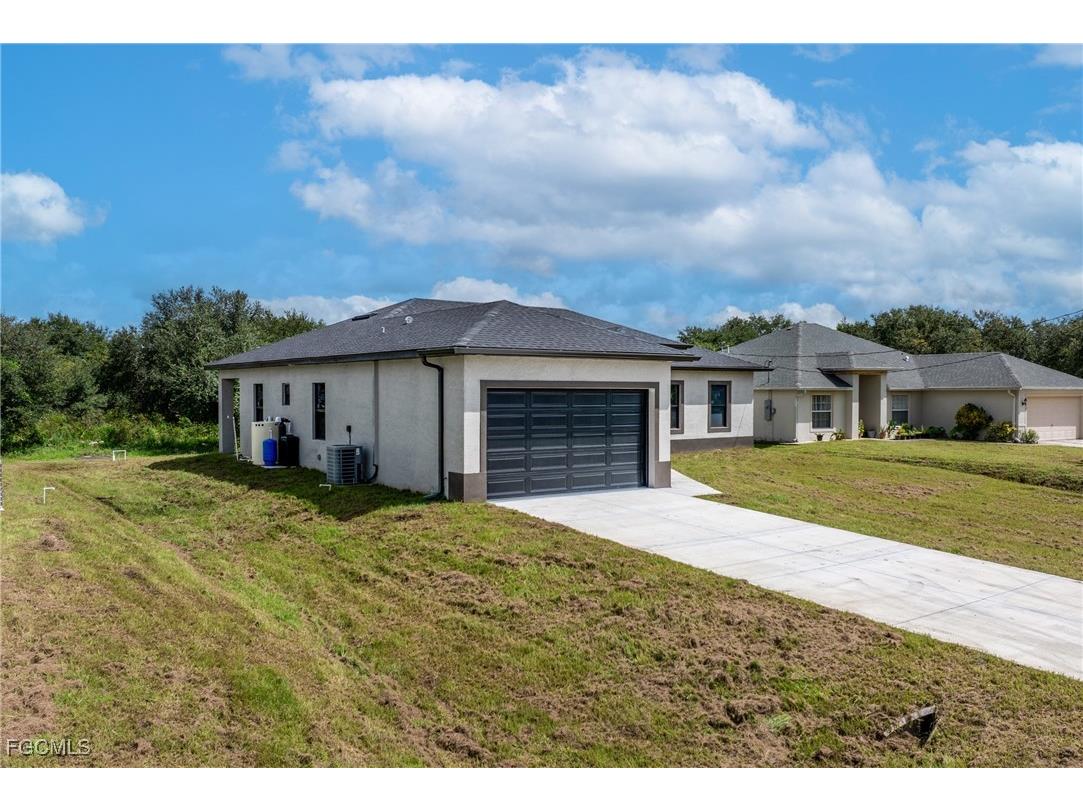 2602 73rd Street W Lehigh Acres FL 33971 2026004673 image2