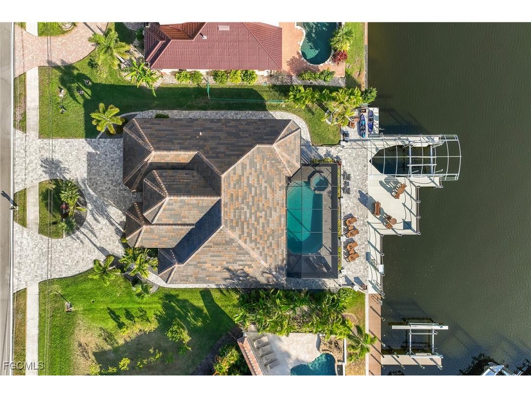 2602 Cape Coral Parkway W Cape Coral FL 33914 2025023555 image2