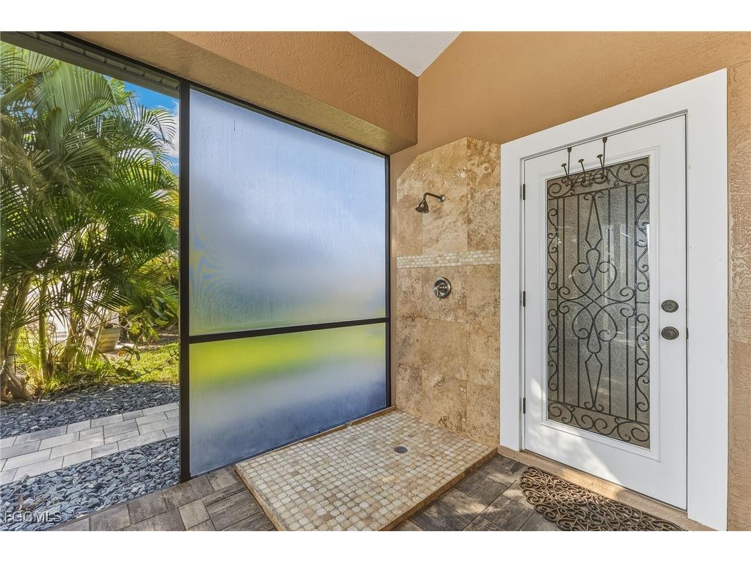 2602 Cape Coral Parkway W Cape Coral FL 33914 2025023555 image28