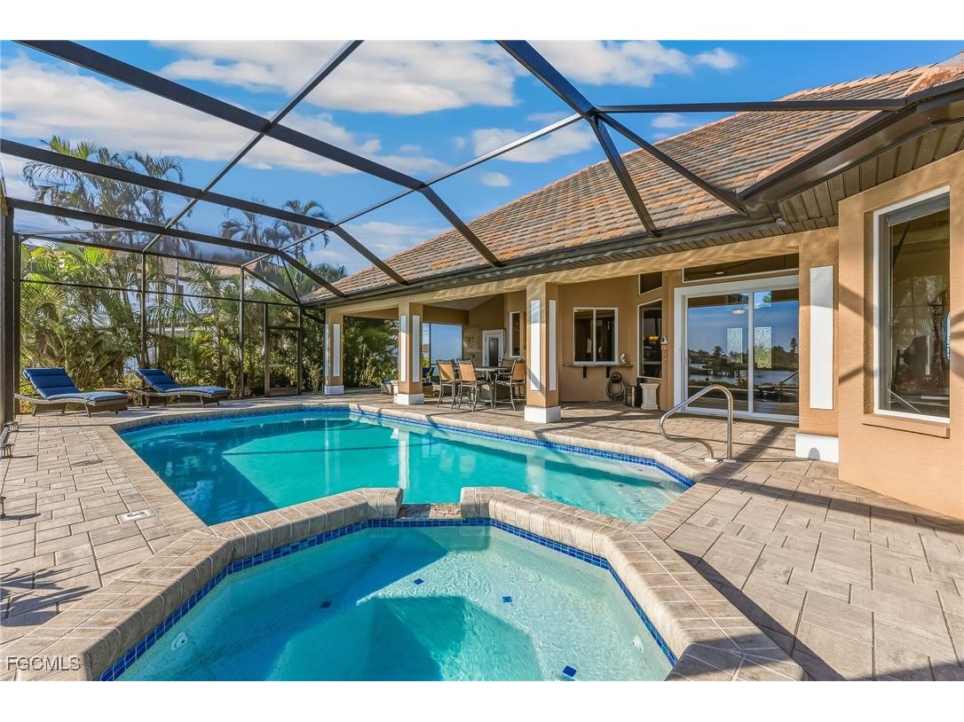 2602 Cape Coral Parkway W Cape Coral FL 33914 2025023555 image32