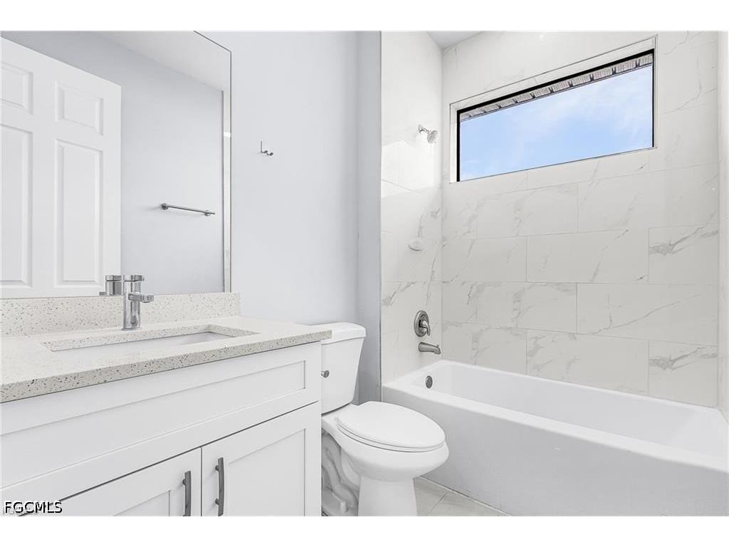2602 Diplomat Parkway W Cape Coral FL 33993 2026029009 image18