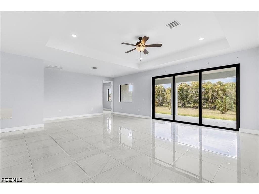 2602 Diplomat Parkway W Cape Coral FL 33993 2026029009 image6