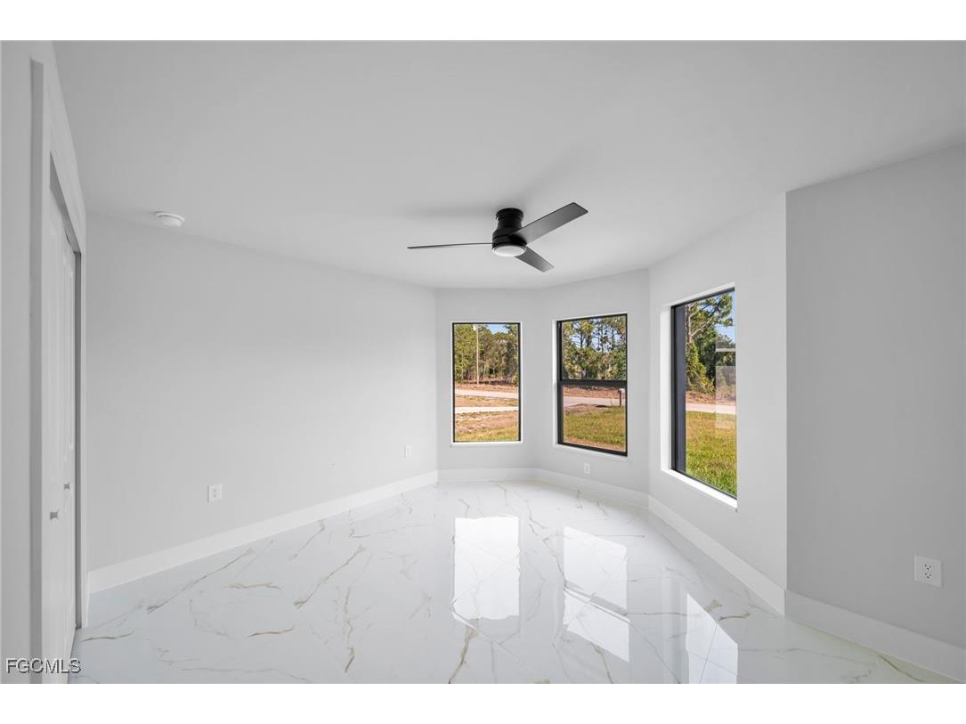 2603 36th Street SW Lehigh Acres FL 33976 2025020879 image3