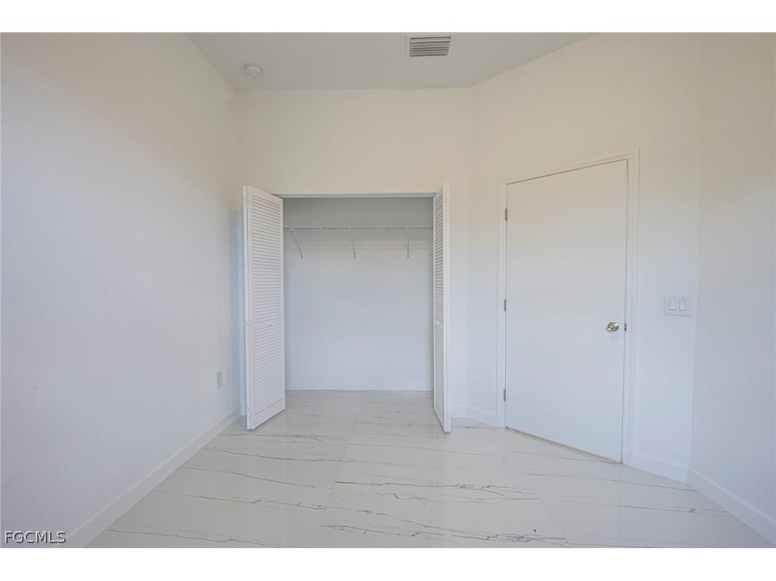 2604 73rd Street W Lehigh Acres FL 33971 2026011465 image21