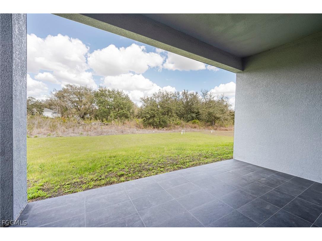 2604 73rd Street W Lehigh Acres FL 33971 2026011465 image25