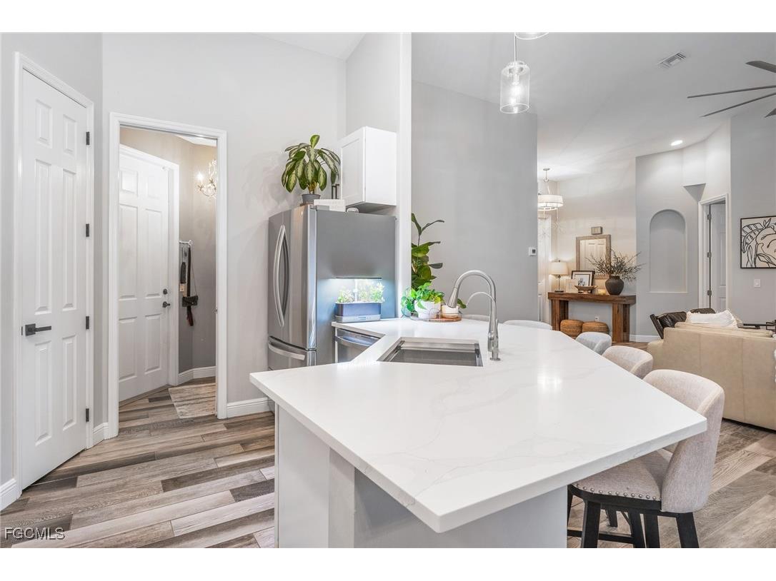 2604 SW 10th Avenue Cape Coral FL 33914 2025024989 image13