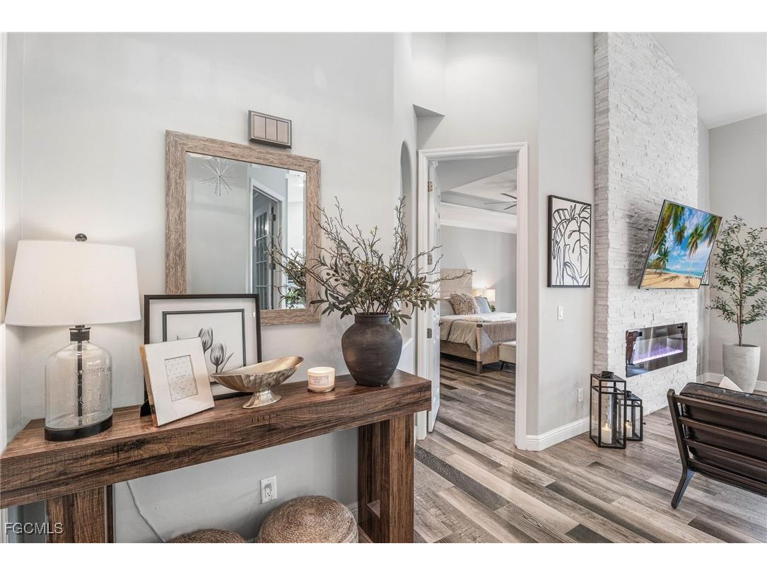 2604 SW 10th Avenue Cape Coral FL 33914 2025024989 image4