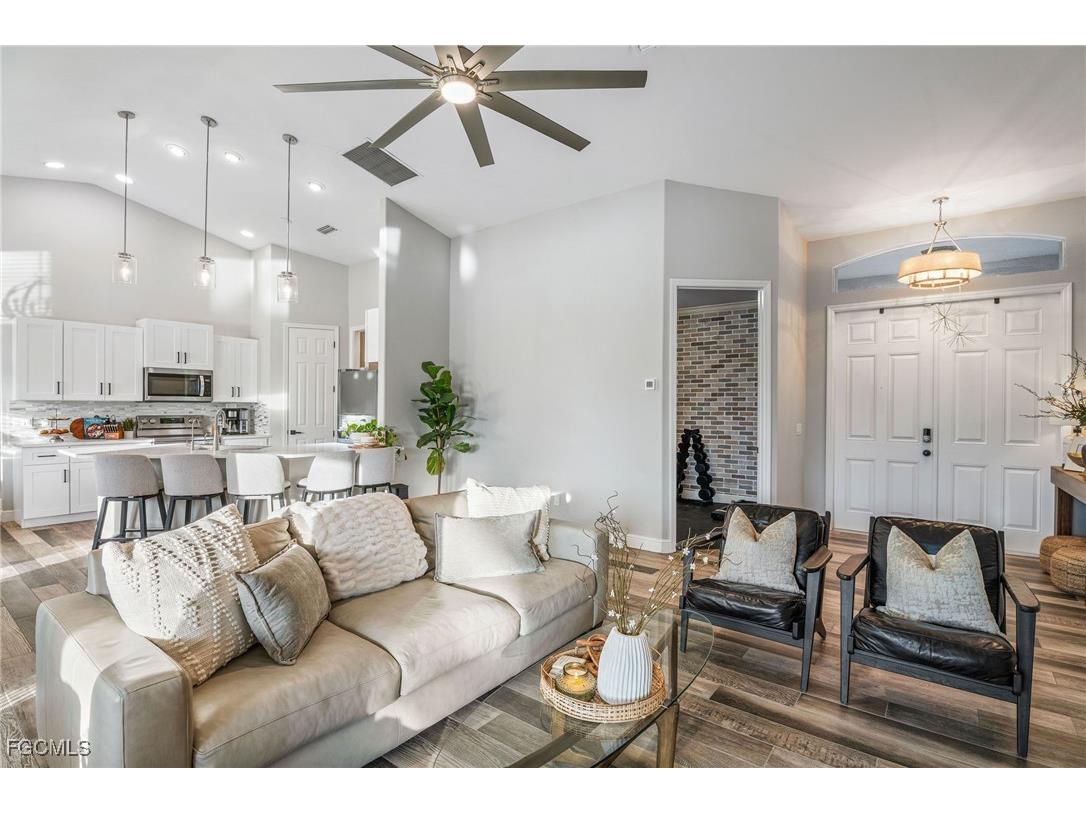 2604 SW 10th Avenue Cape Coral FL 33914 2025024989 image7