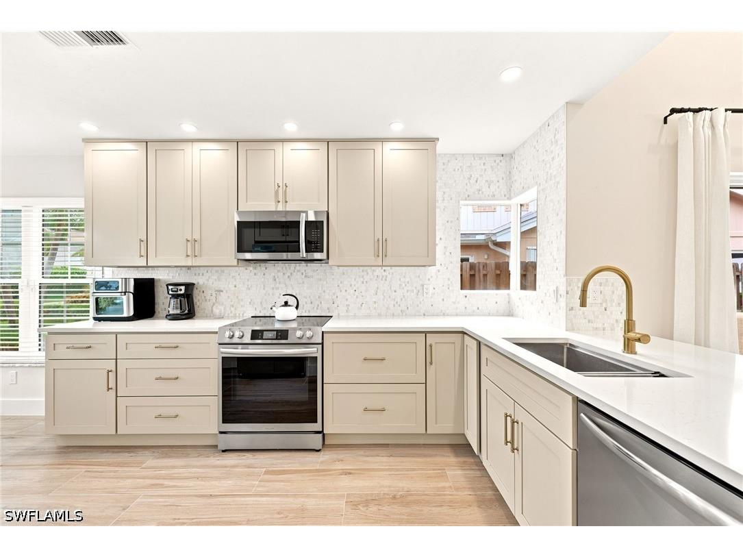 2604 Sailors Way #120 Naples FL 34109 226026866 image11