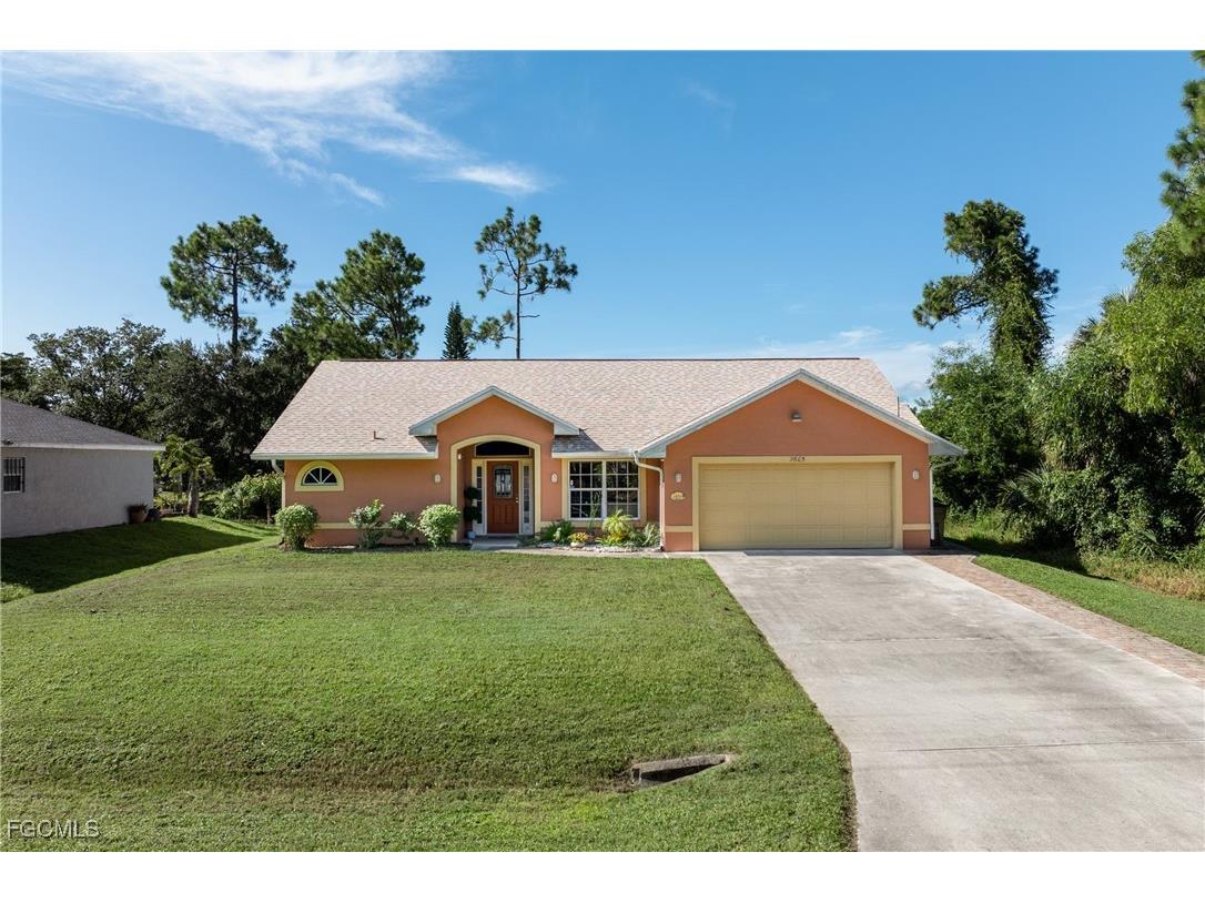 2605 11th Street W Lehigh Acres FL 33971 2025006271 image1