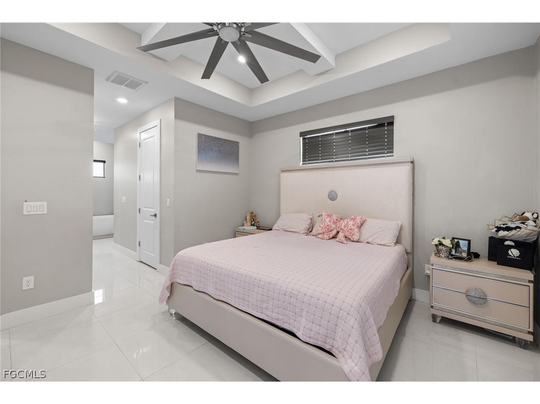 2605 30th Street SW Lehigh Acres FL 33976 2026010925 image5