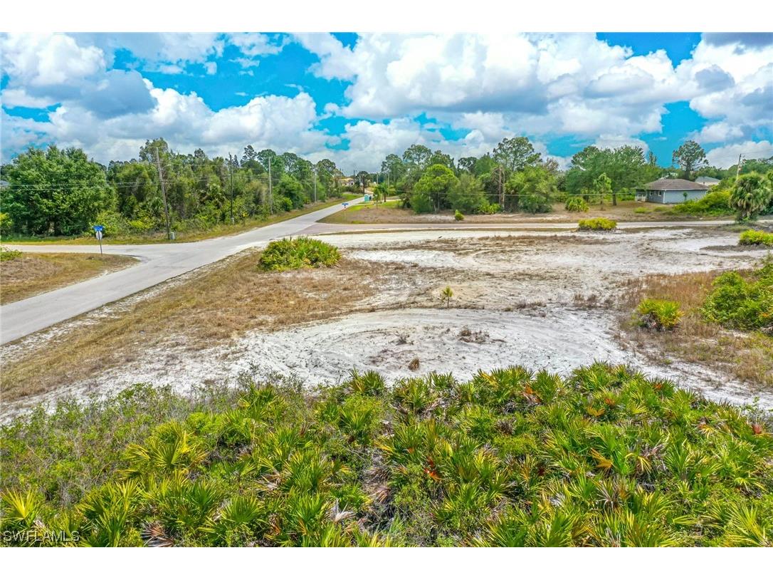 2605 41st Street SW Lehigh Acres FL 33976 223027018 image1