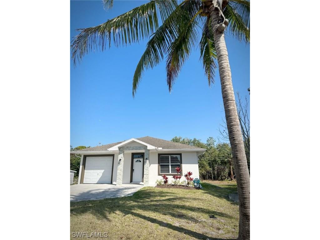 2605 Barrett Avenue Naples FL 34112 223017007 image1