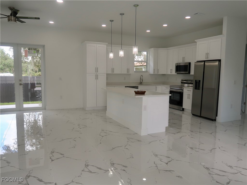 2605 E 18th Street Lehigh Acres FL 33972 2025008440 image3