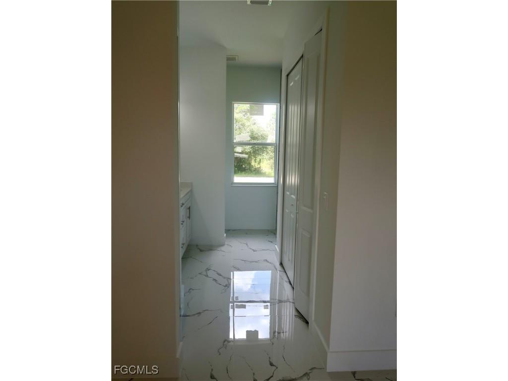 2605 E 18th Street Lehigh Acres FL 33972 2025008440 image6