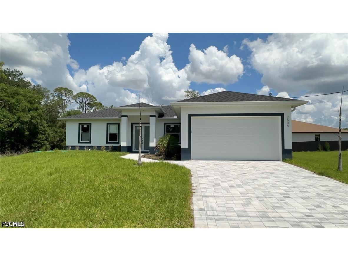 2605 E 18th Street Lehigh Acres FL 33972 2026025422 image1