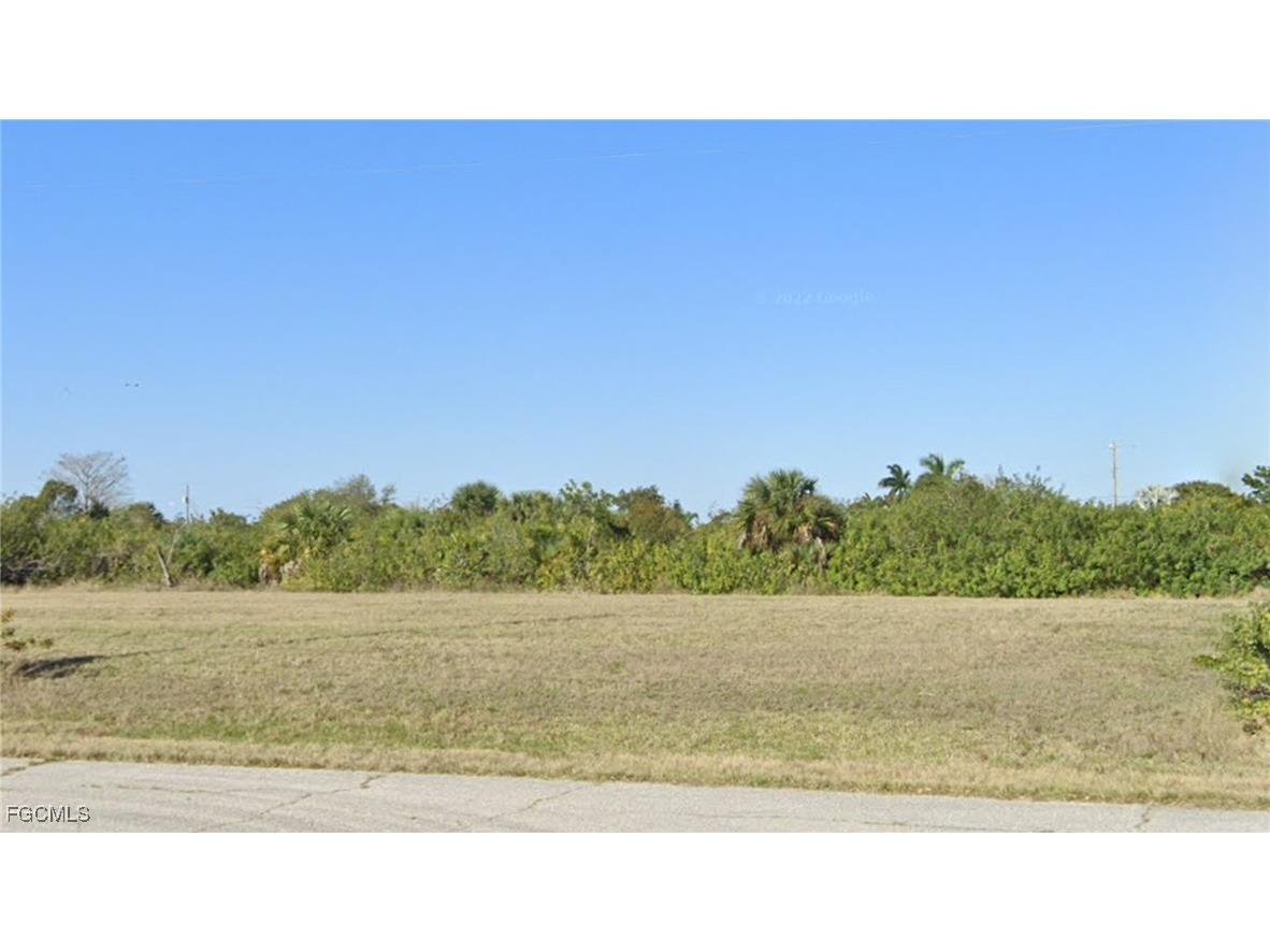 2605 NE 5th Place Cape Coral FL 33909 2026002708 image10