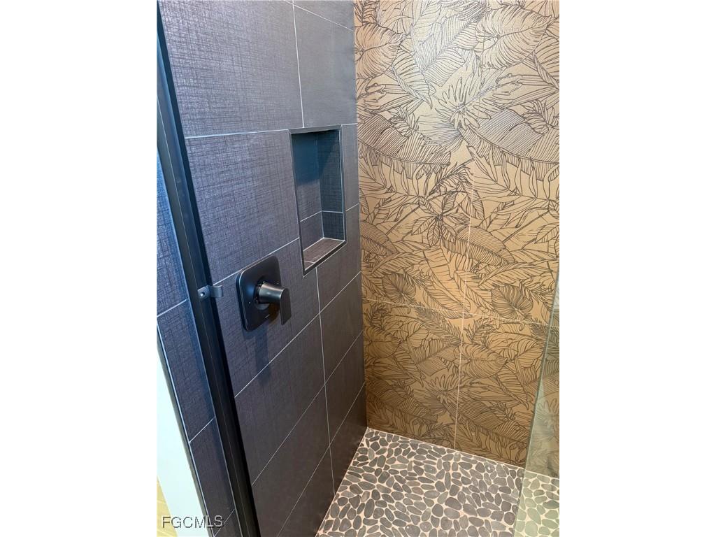 2605 SW 37th Street Cape Coral FL 33914 2025025729 image23