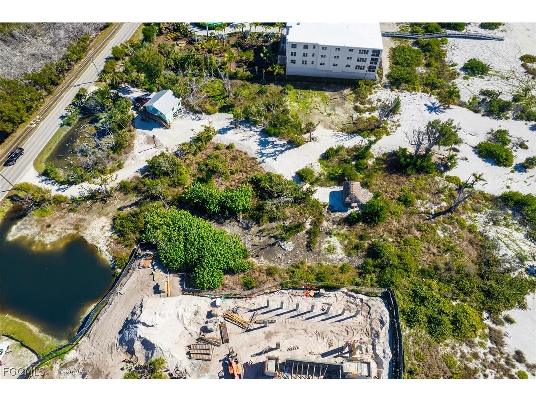 2605 W Gulf Drive Sanibel FL 33957 2026013291 image4