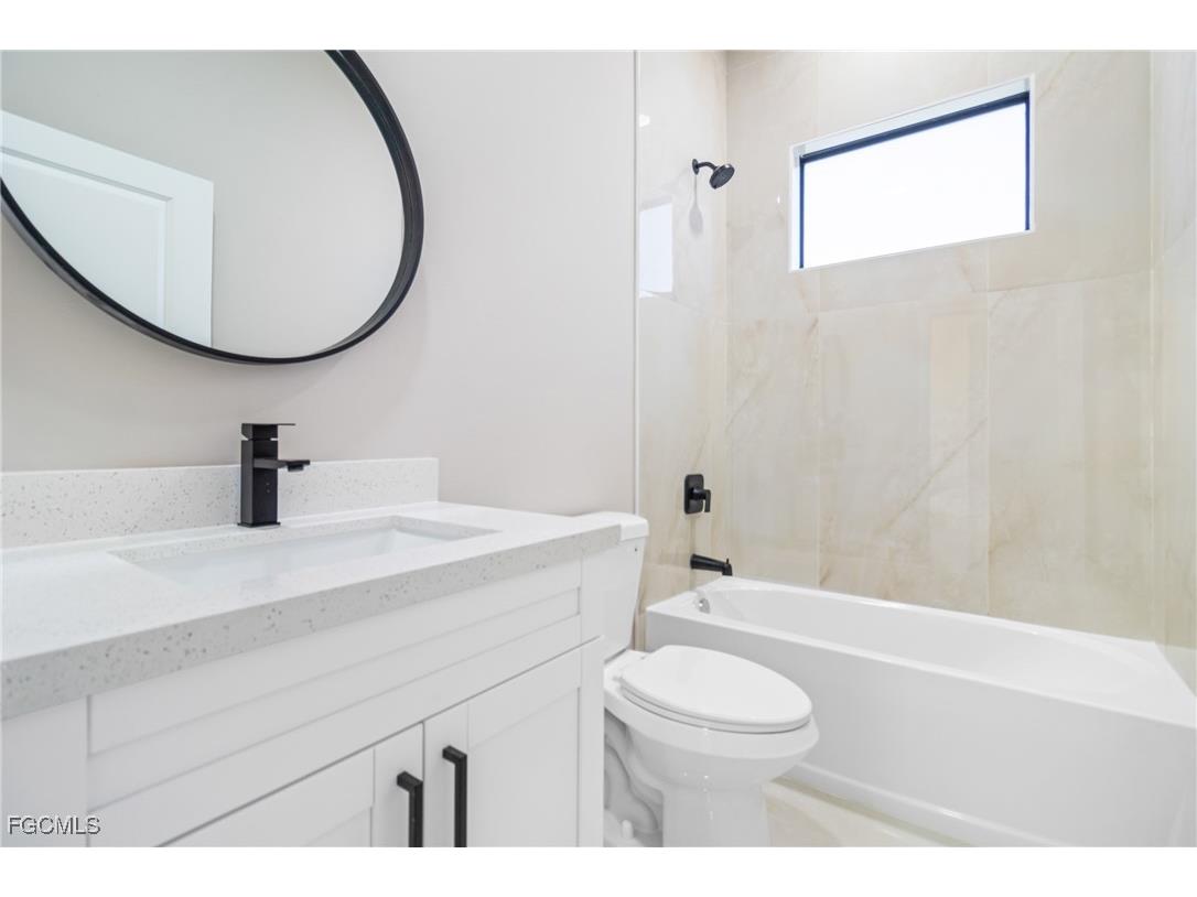 2606 25th Street SW Lehigh Acres FL 33976 2025004341 image35