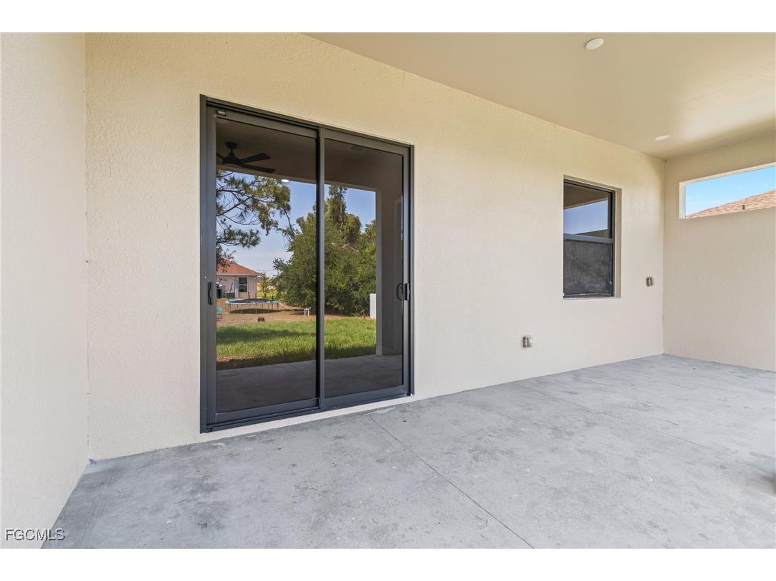 2606 25th Street SW Lehigh Acres FL 33976 2026006234 image32