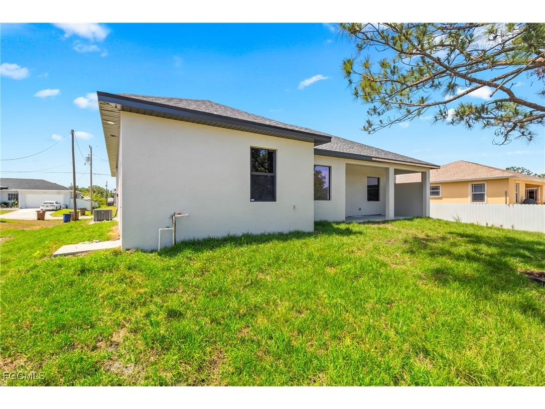 2606 25th Street SW Lehigh Acres FL 33976 2026006234 image37
