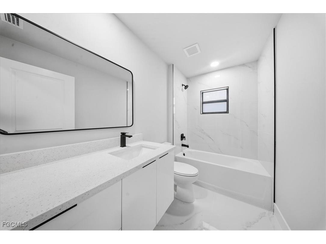 2606 26th Street SW Lehigh Acres FL 33976 2025021329 image15