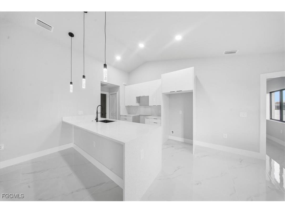 2606 26th Street SW Lehigh Acres FL 33976 2025021329 image29