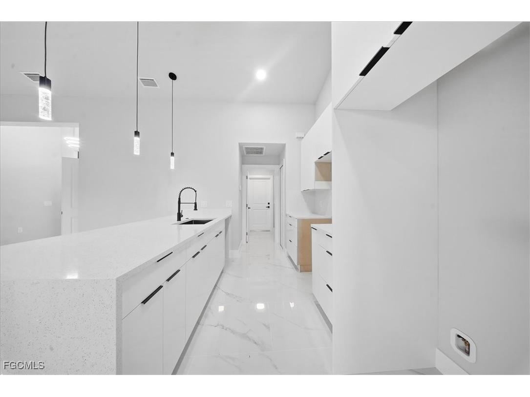 2606 26th Street SW Lehigh Acres FL 33976 2025021329 image31