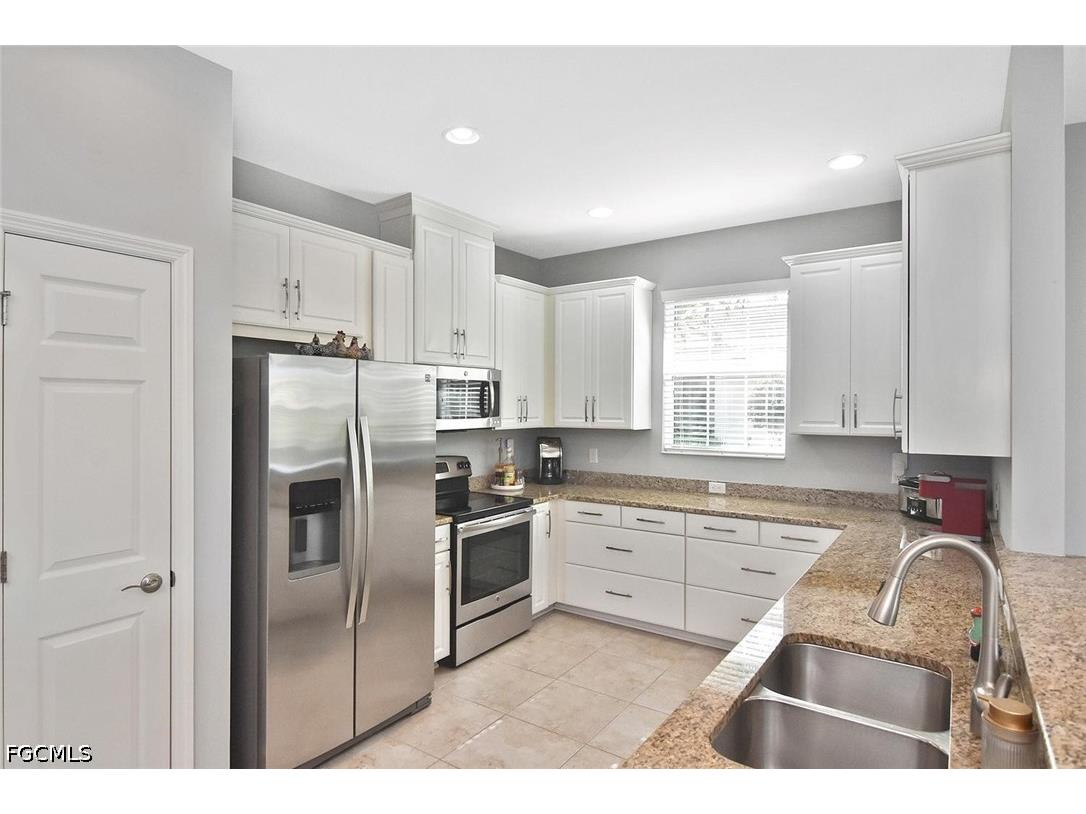 2606 Anguilla Drive Cape Coral FL 33991 2026019487 image4