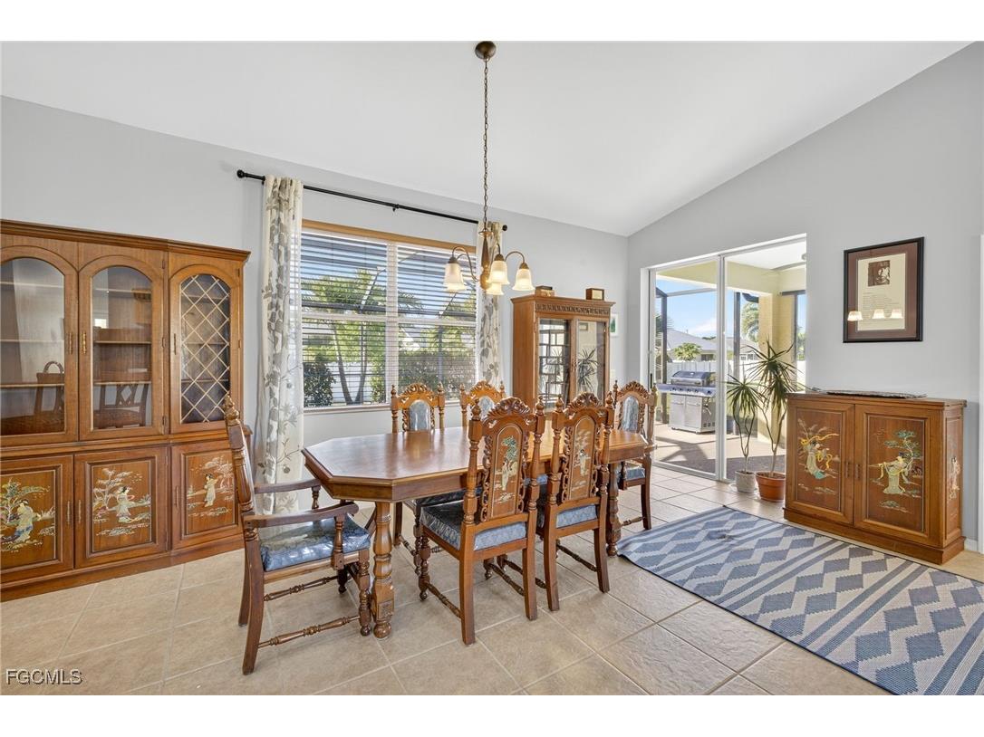 2606 Beach Parkway W Cape Coral FL 33914 2025011472 image16