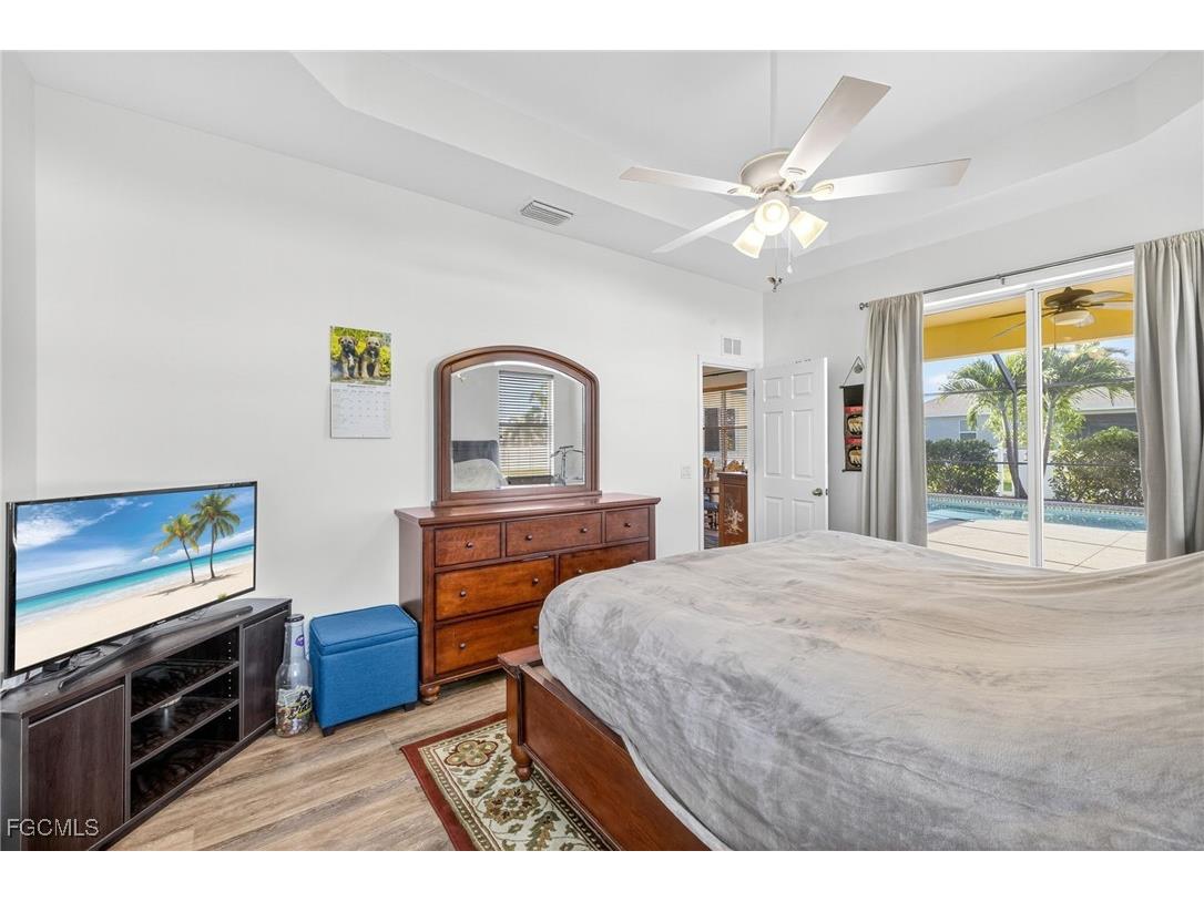 2606 Beach Parkway W Cape Coral FL 33914 2025011472 image19