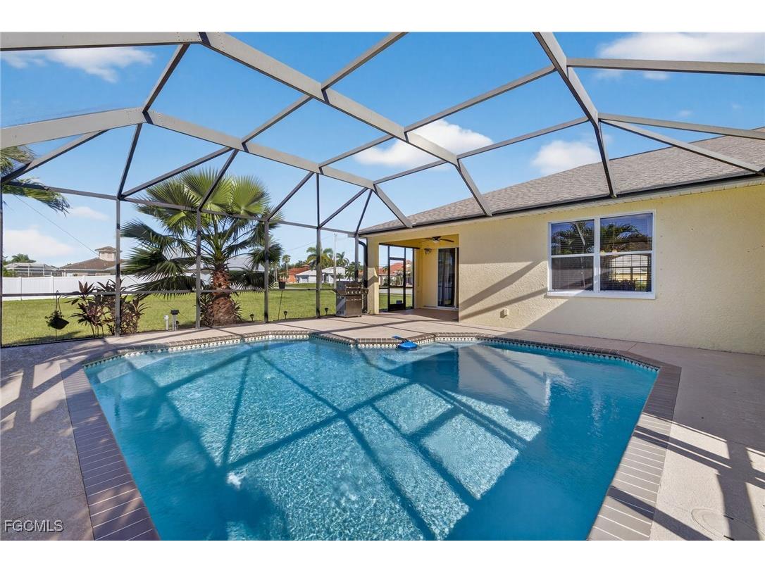 2606 Beach Parkway W Cape Coral FL 33914 2025011472 image30