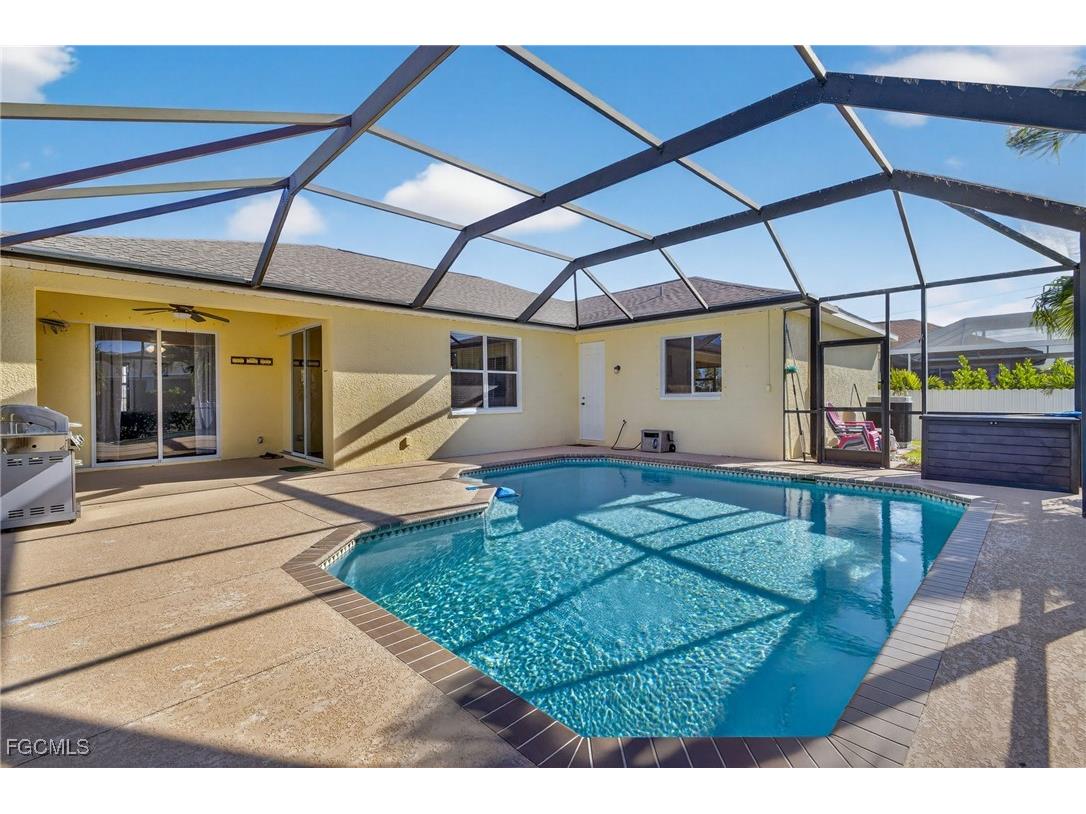 2606 Beach Parkway W Cape Coral FL 33914 2025011472 image31