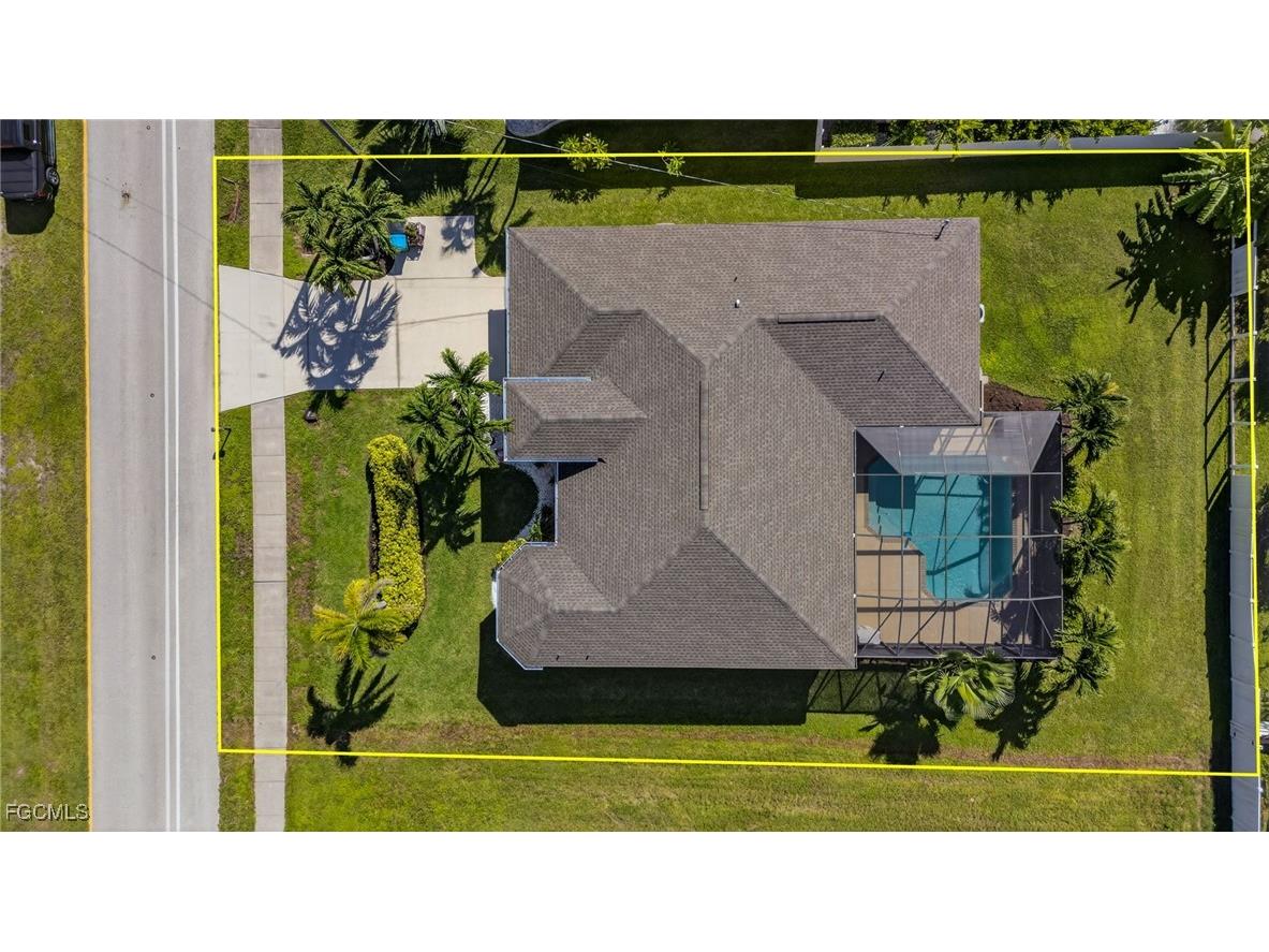 2606 Beach Parkway W Cape Coral FL 33914 2025011472 image34
