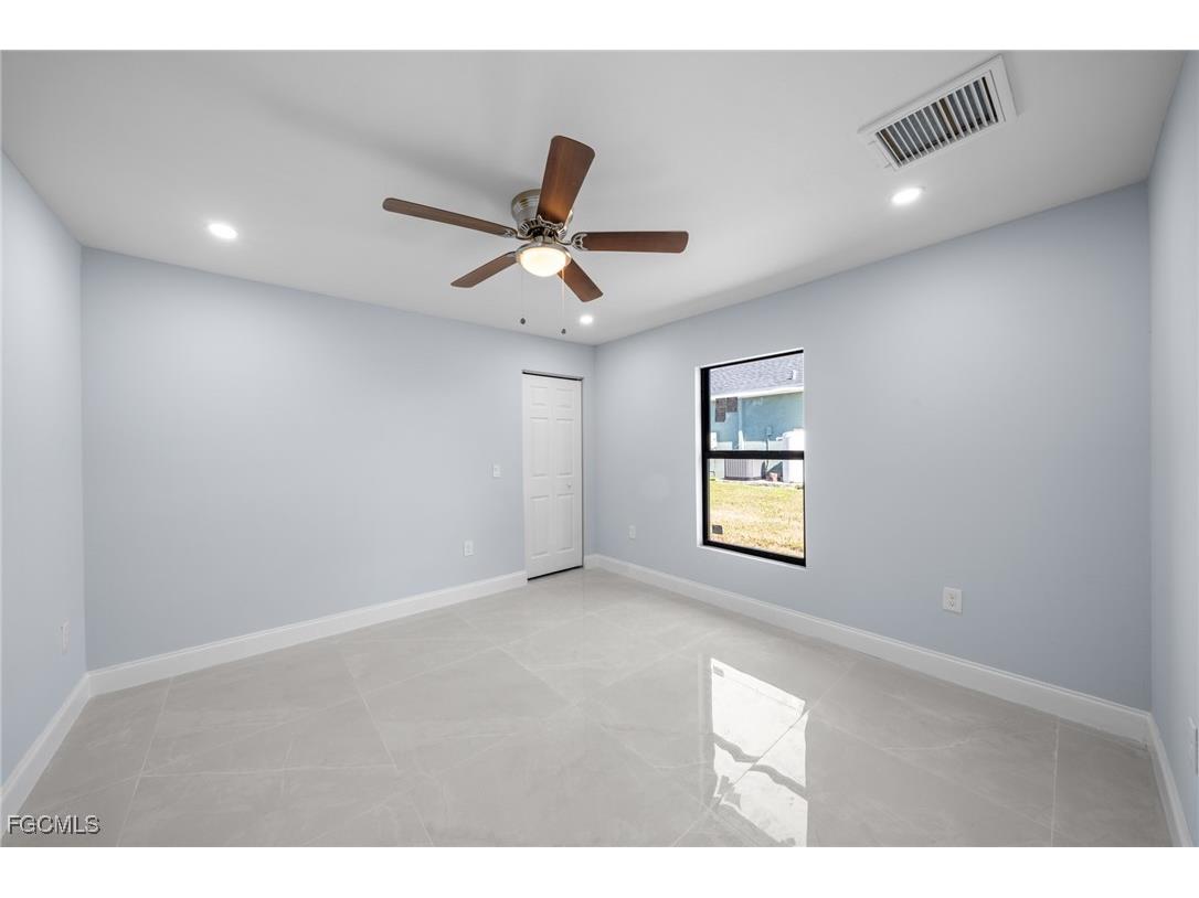 2606 NW 10th Terrace Cape Coral FL 33993 2025010512 image16