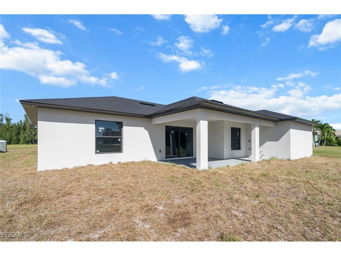 2606 NW 10th Terrace Cape Coral FL 33993 2025010512 image24