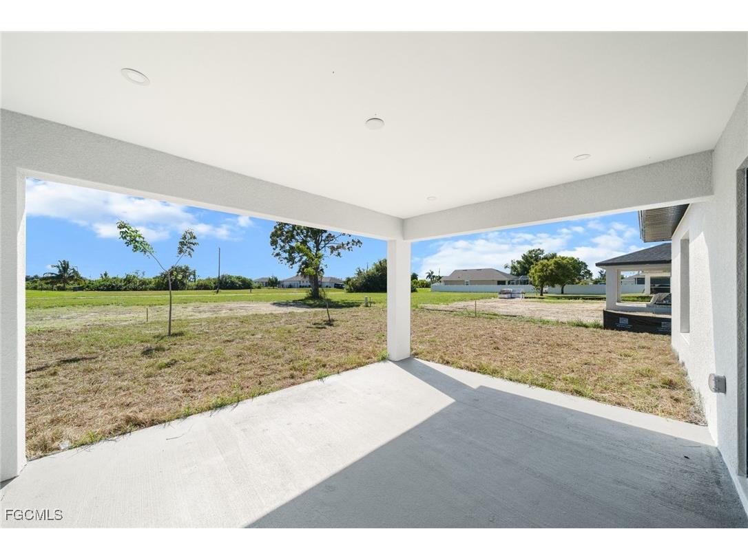 2606 NW 10th Terrace Cape Coral FL 33993 2025010512 image27