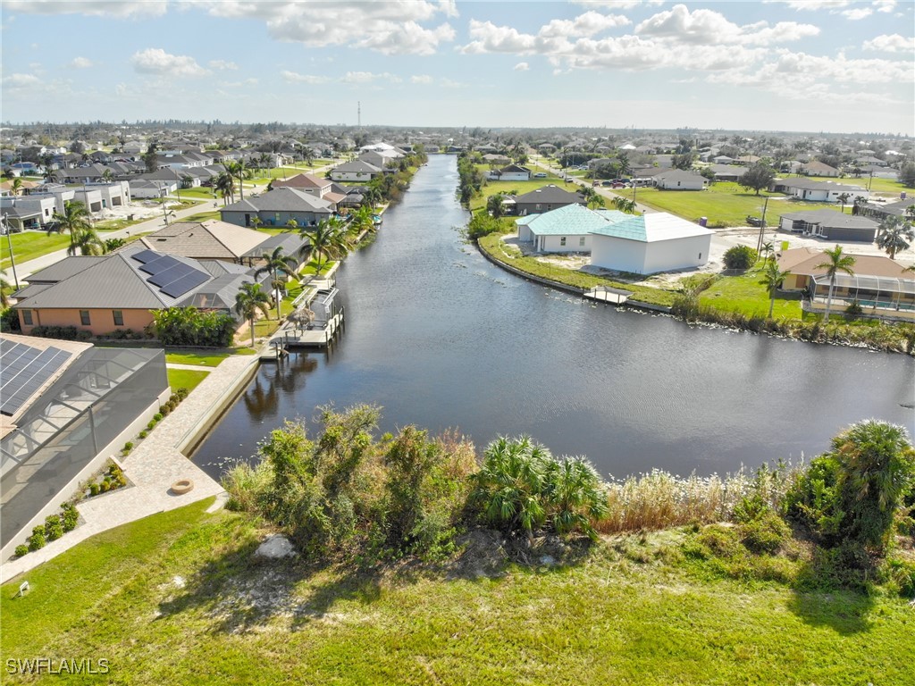 2606 NW 4th Street Cape Coral FL 33993 224085366 image1